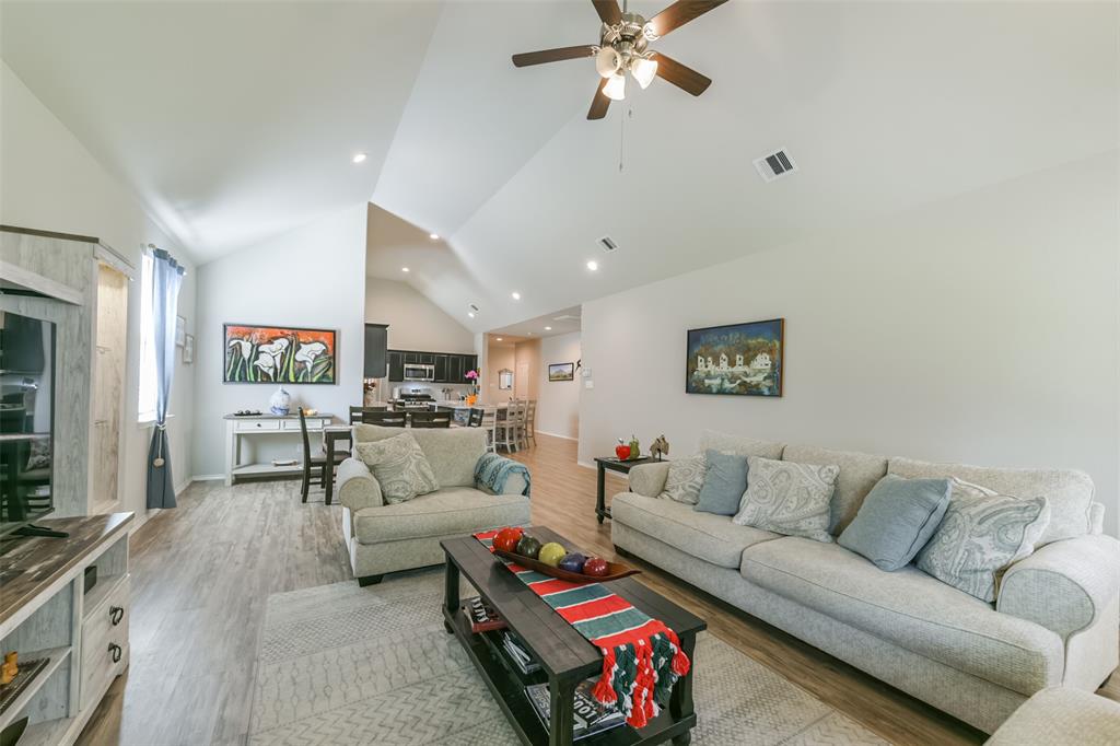 14102 Silver Falls Court, Conroe, Texas image 1