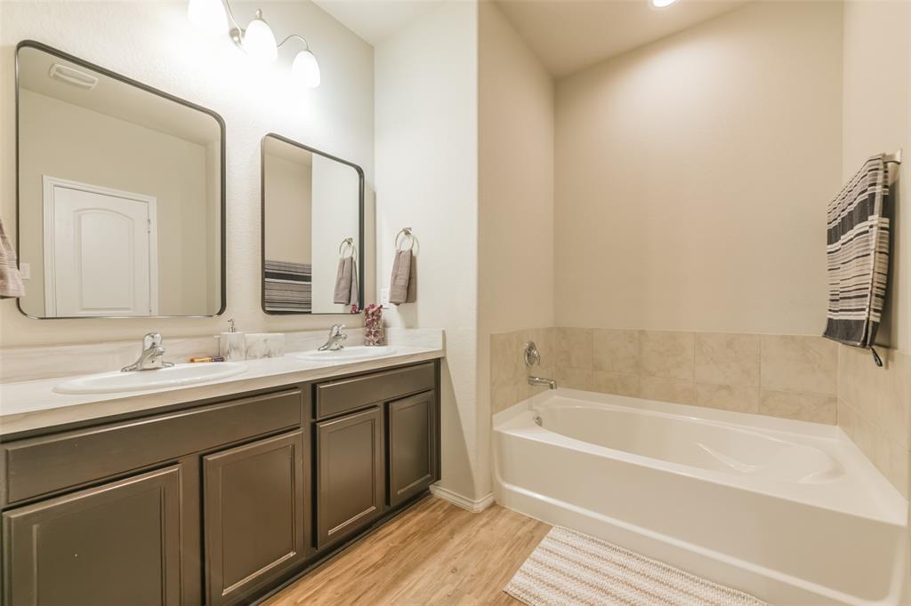 14102 Silver Falls Court, Conroe, Texas image 17