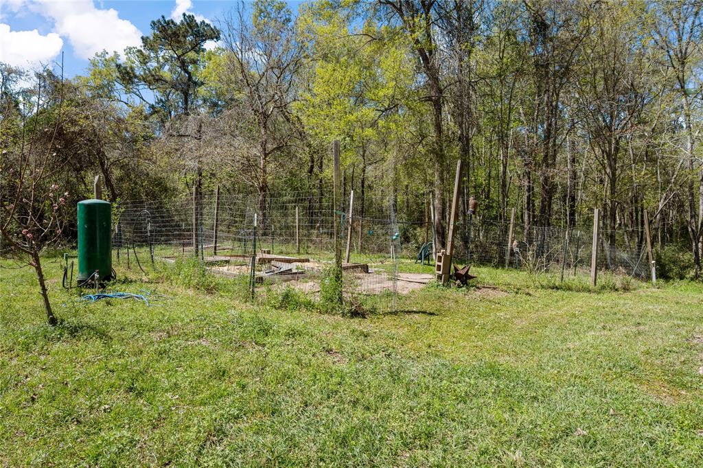 551 Private Road 643a, Dayton, Texas image 43