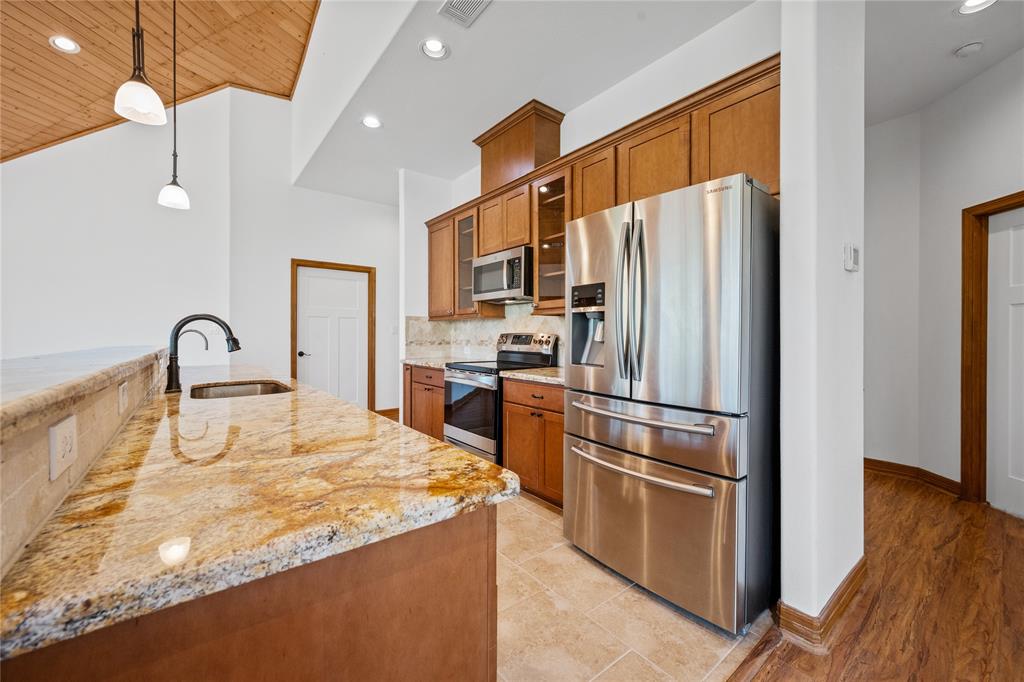 551 Private Road 643a, Dayton, Texas image 10