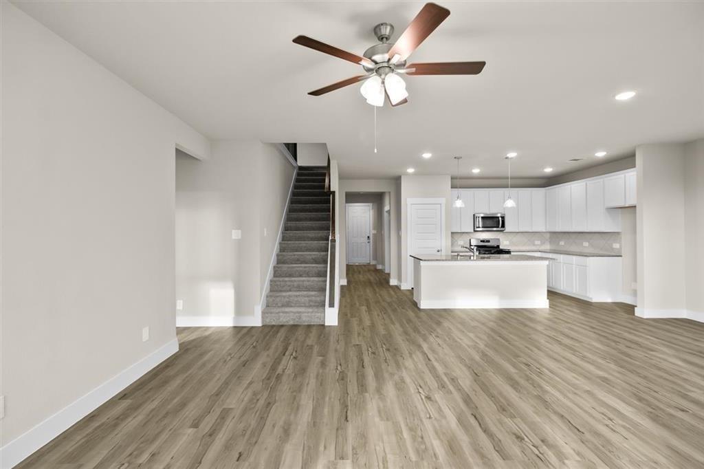 15226 Prairie Mild Drive, New Caney, Texas image 4