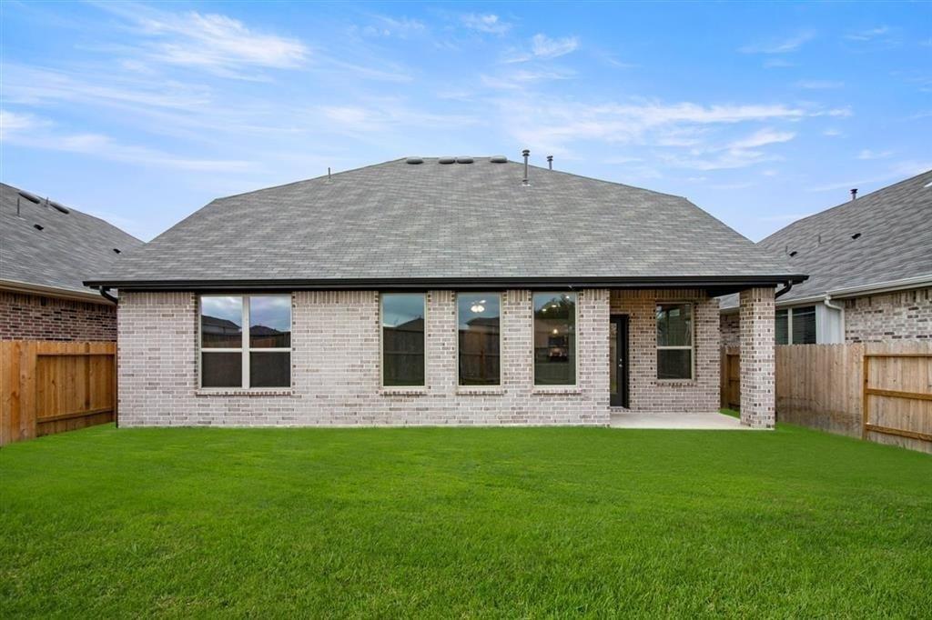 15226 Prairie Mild Drive, New Caney, Texas image 17