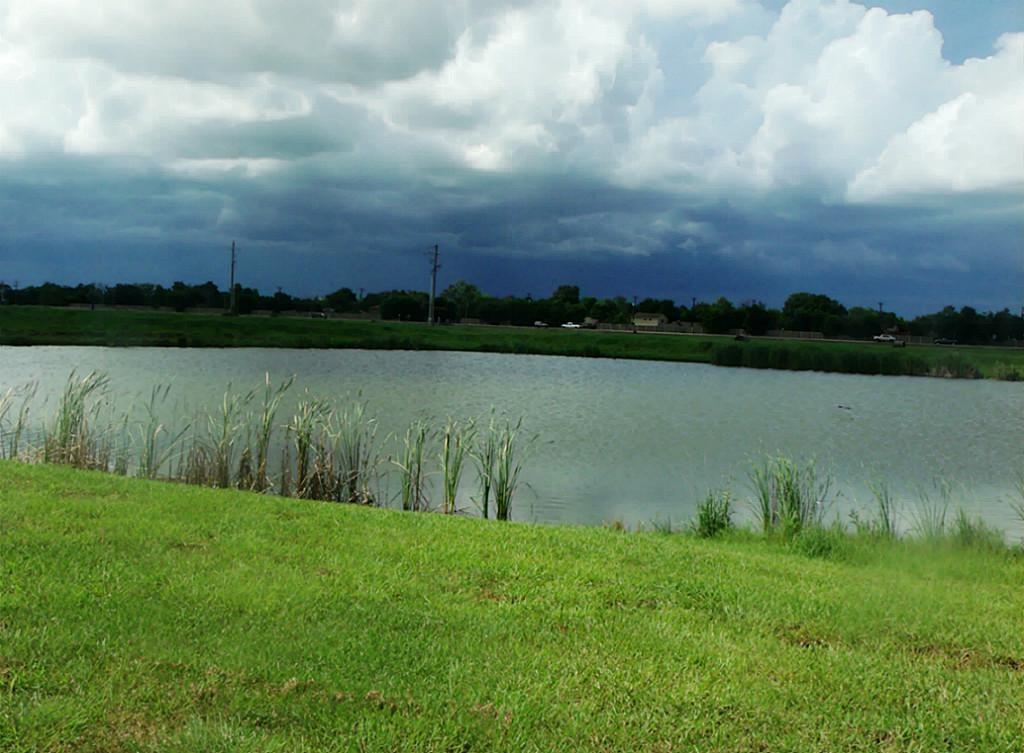909 Big Bend Drive, League City, Texas image 20