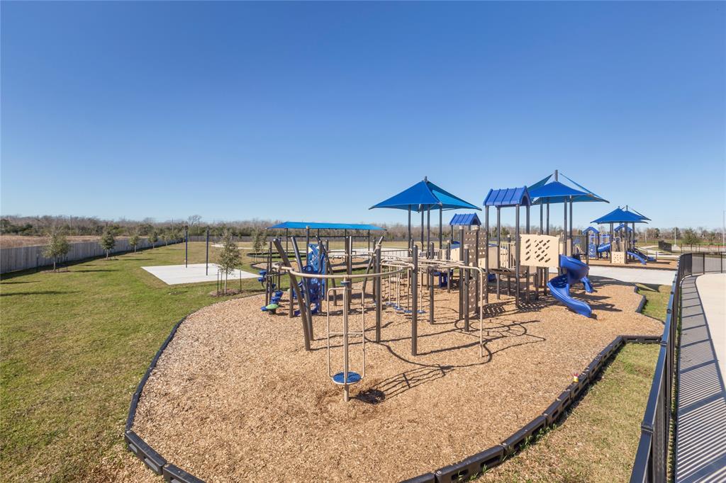 909 Big Bend Drive, League City, Texas image 17