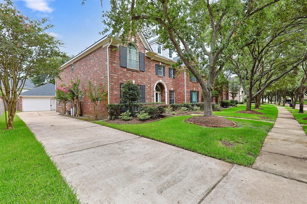 1415 Meadow Hill Drive