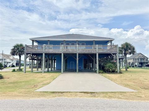 Photo of 2601 Whitecap, Crystal Beach, TX 77650 (MLS # 54498332)