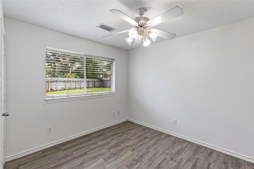 110 Rustling Wind Drive, Montgomery, Texas image 22