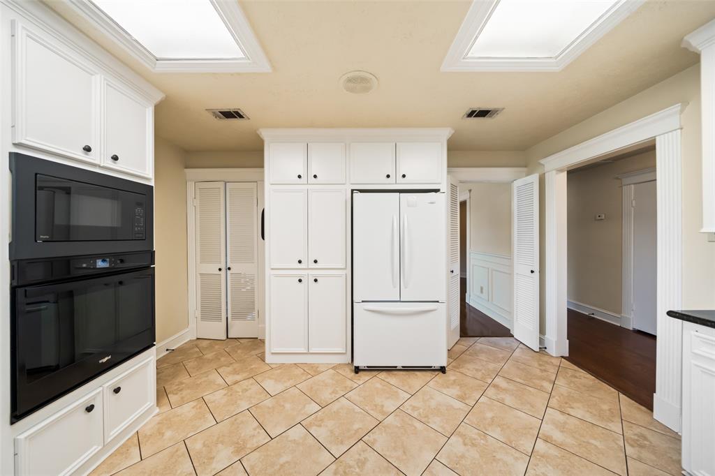 101 Fairway View Lane