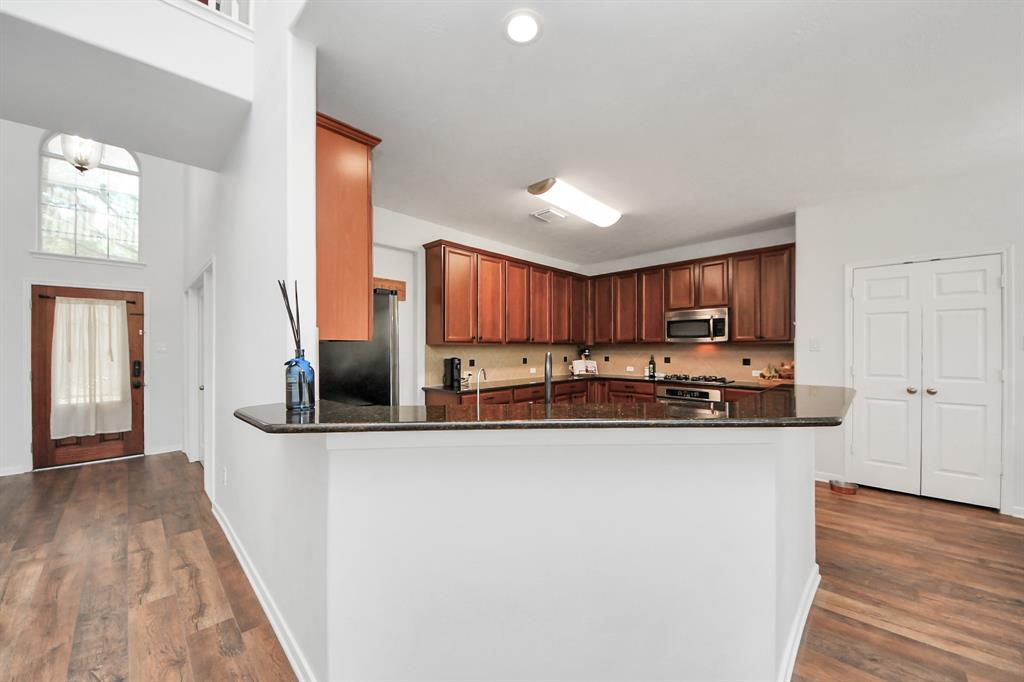 24730 Cobble Canyon Lane, Katy, Texas image 6