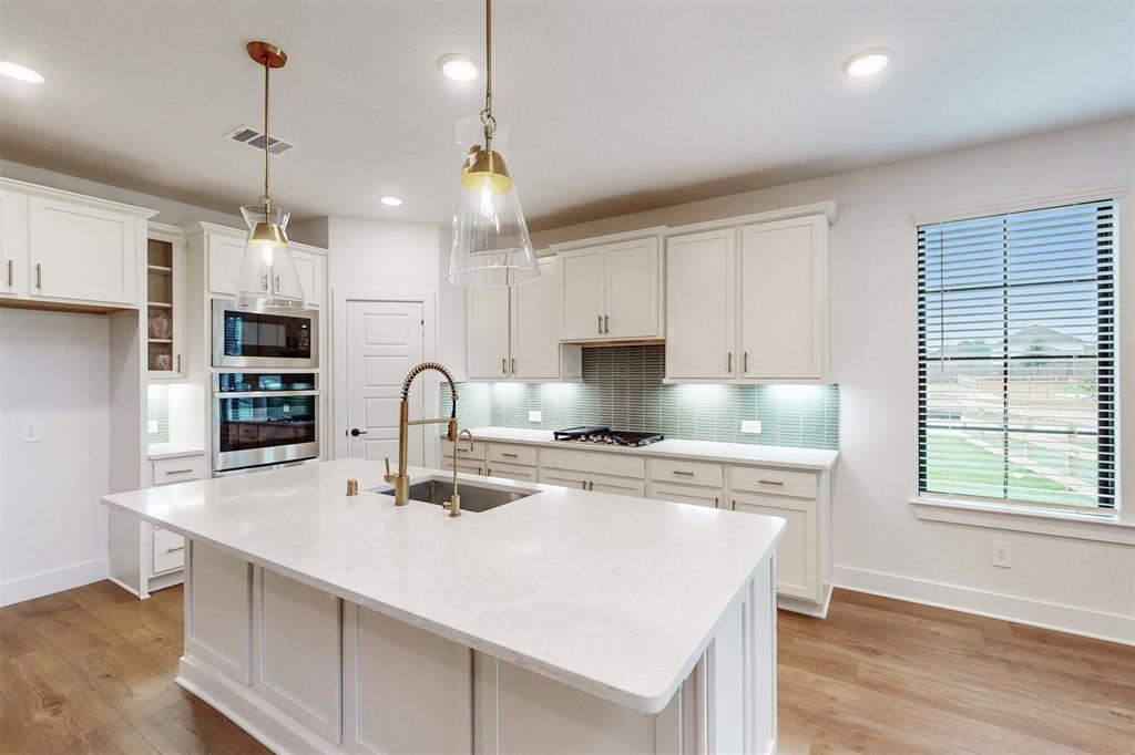 21010 Red Arbutus Court
