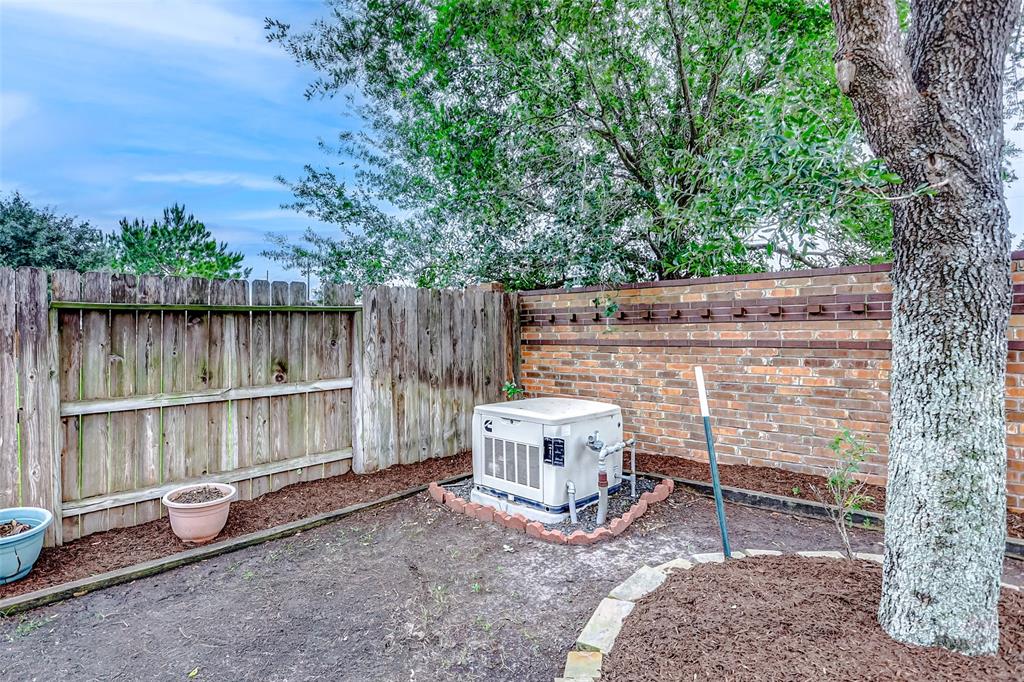 27807 Hunters Rock Lane, Katy, Texas image 41