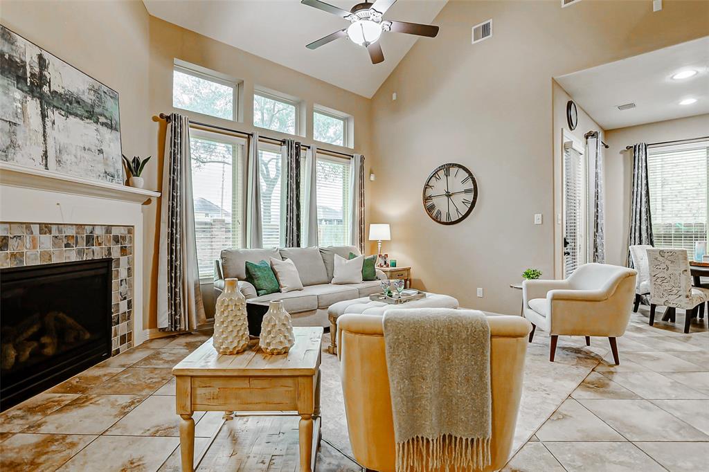 27807 Hunters Rock Lane, Katy, Texas image 20