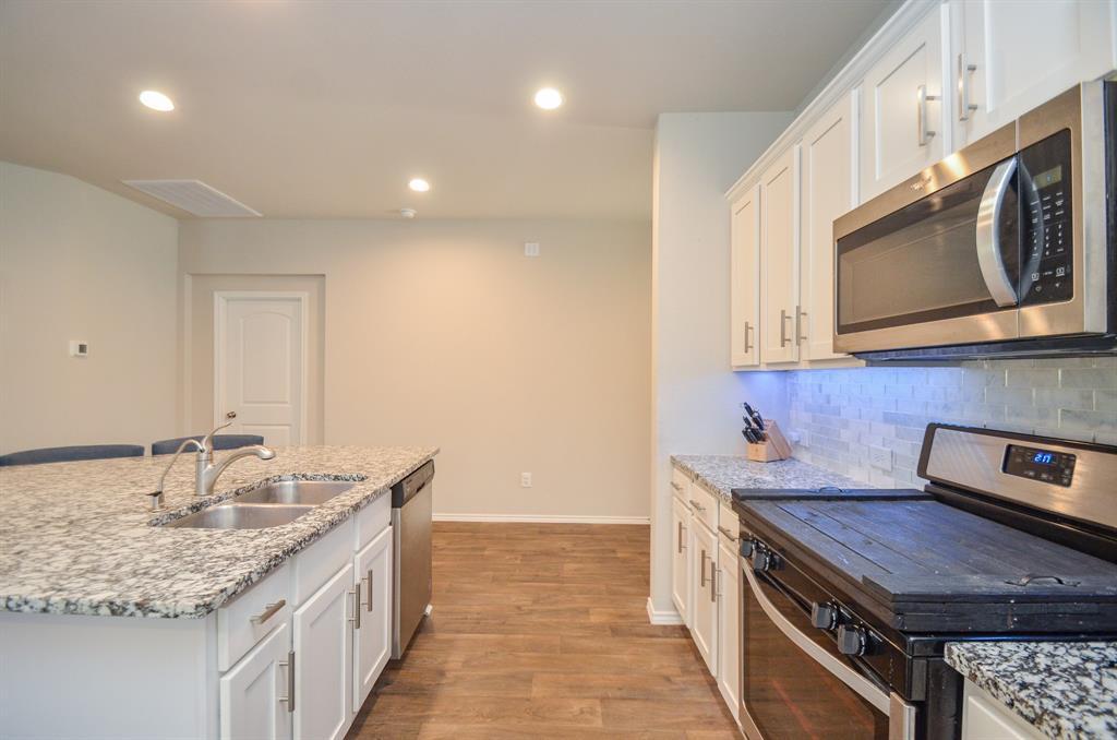 3810 Willow Valley Court, Conroe, Texas image 12