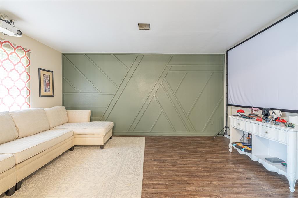 2015 Yorktown Court, League City, Texas image 5