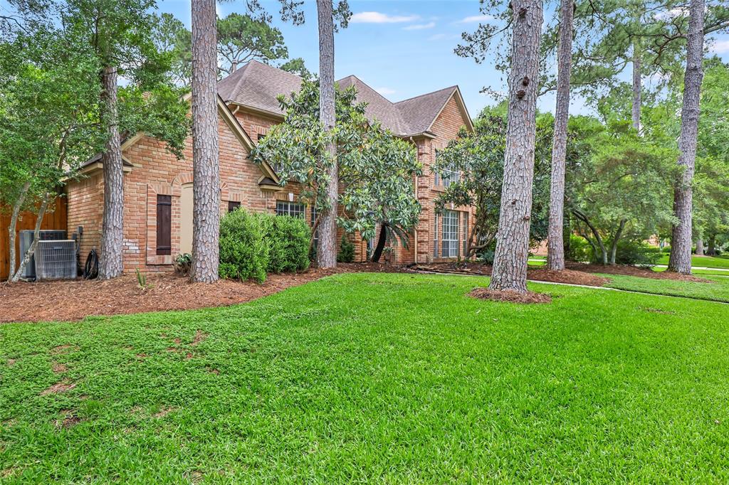 3306 Spring Manor Drive, Houston, Texas image 47