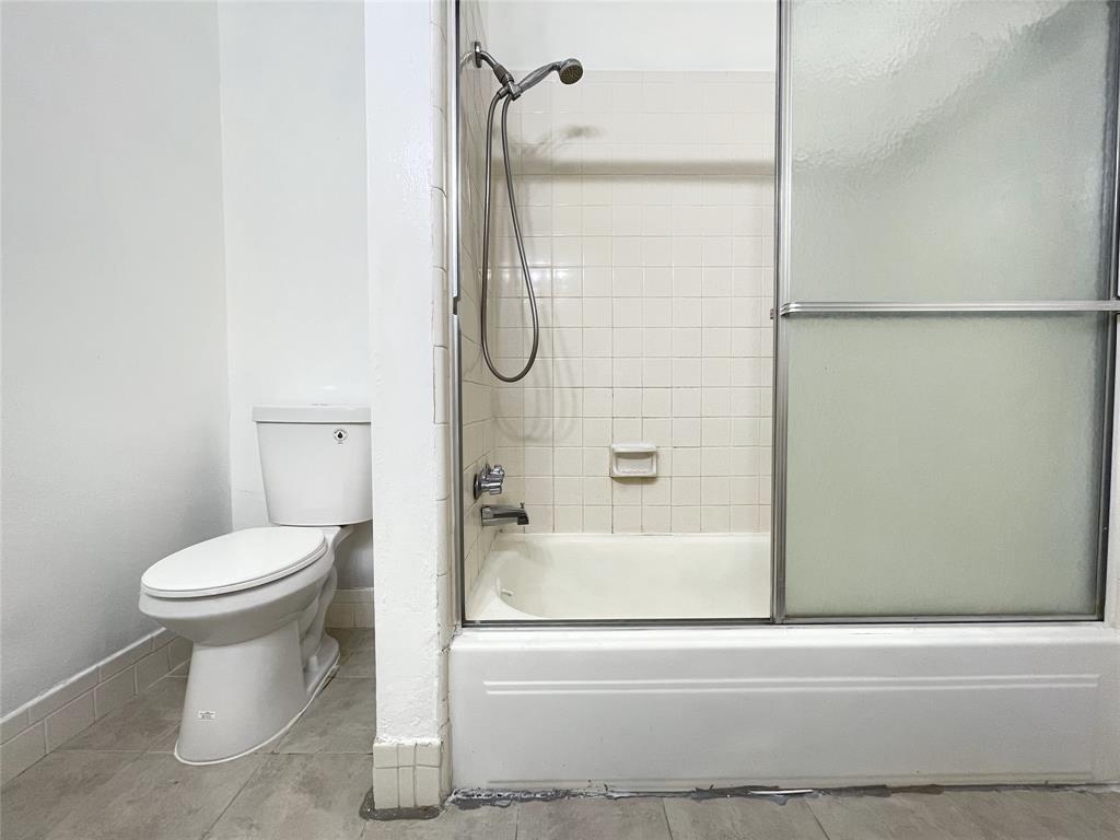 921 Wax Myrtle Lane, Houston, Texas image 22