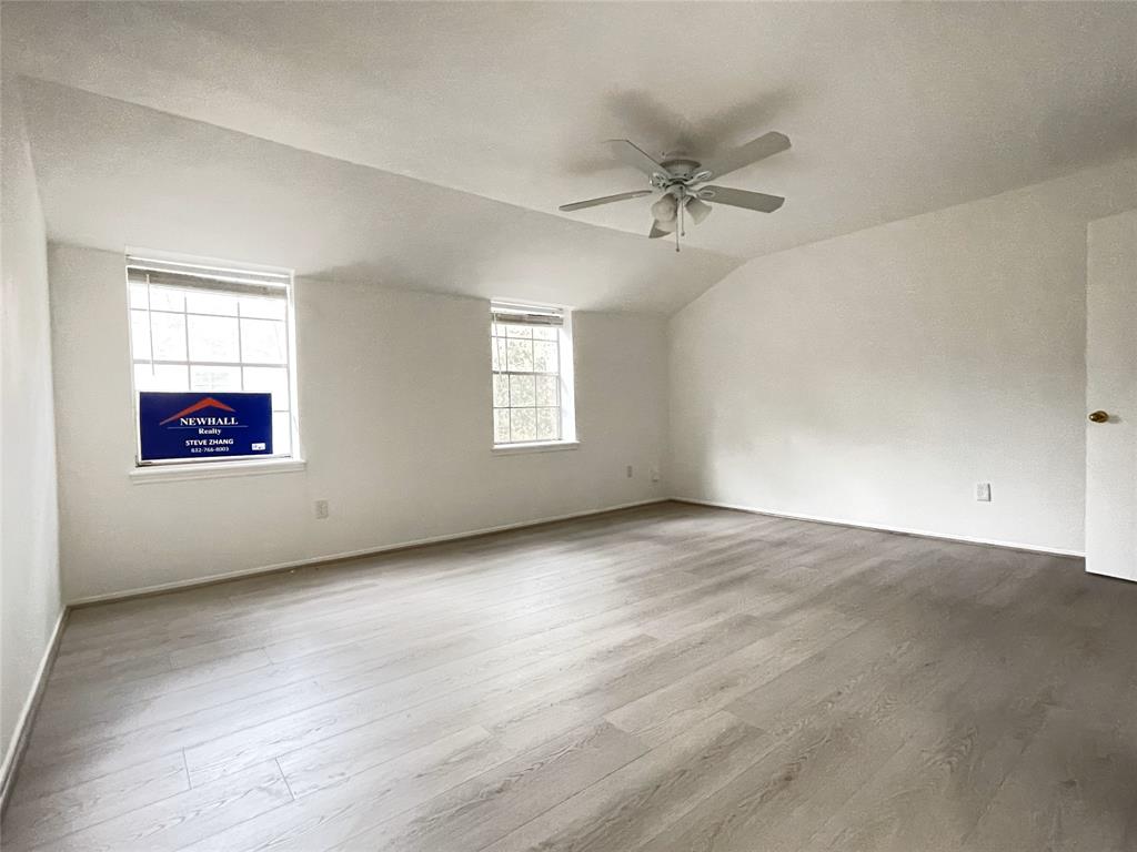 921 Wax Myrtle Lane, Houston, Texas image 17
