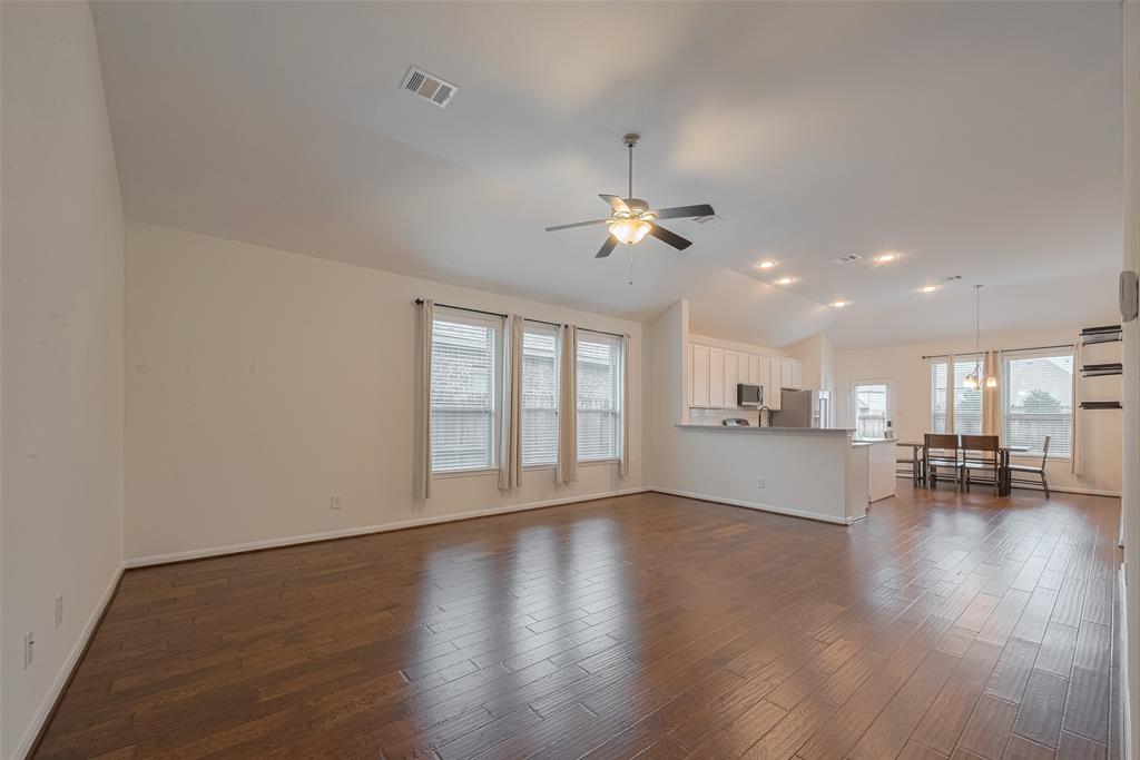 9715 Deborah Colony Lane, Humble, Texas image 4