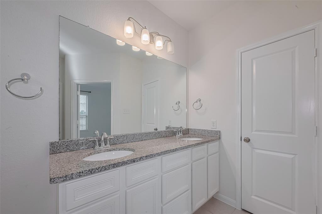 9715 Deborah Colony Lane, Humble, Texas image 18