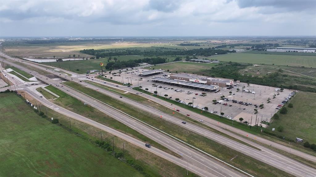 28583 Fm-1736, Hempstead, Texas image 33