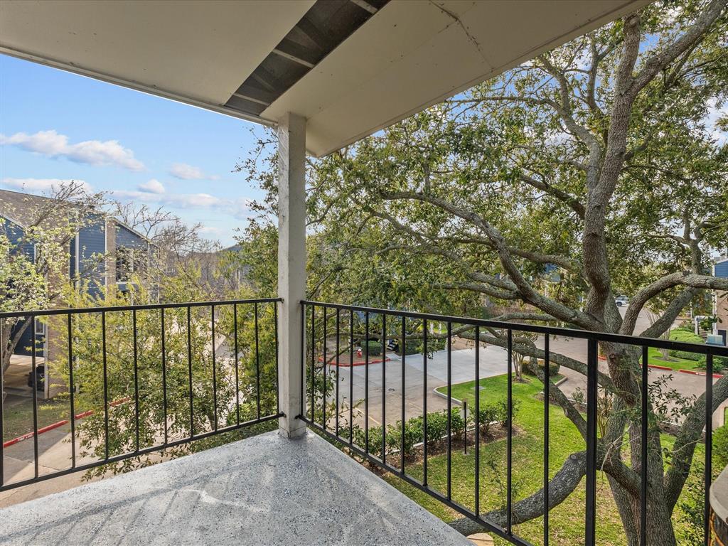 18519 Egret Bay Boulevard #1802, Houston, Texas image 34