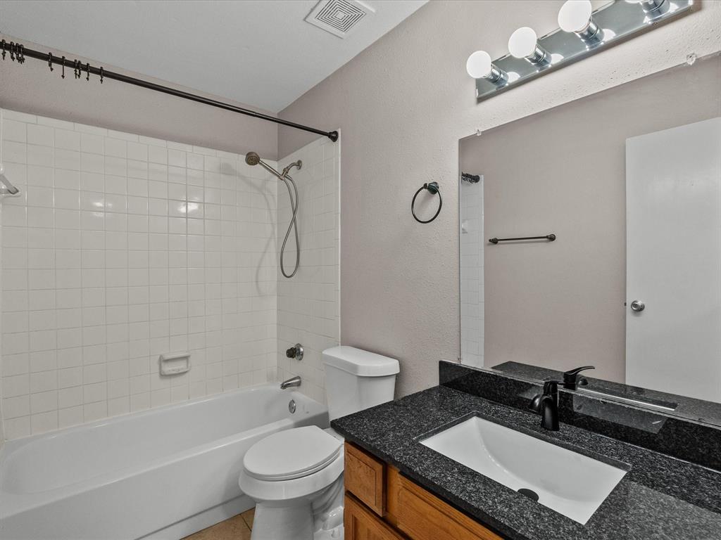 18519 Egret Bay Boulevard #1802, Houston, Texas image 32