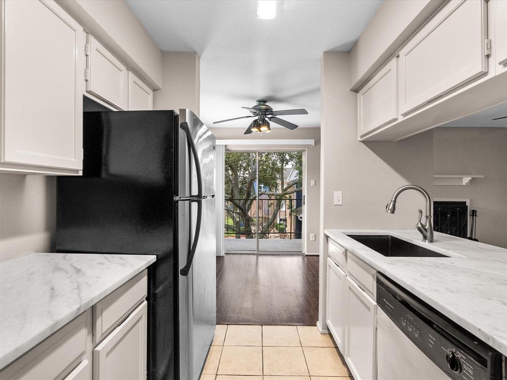 18519 Egret Bay Boulevard #1802, Houston, Texas image 23