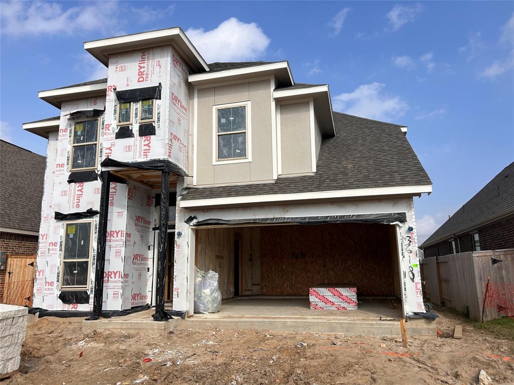 3618 Cardinal Pointe Lane, Angleton, Texas image 2