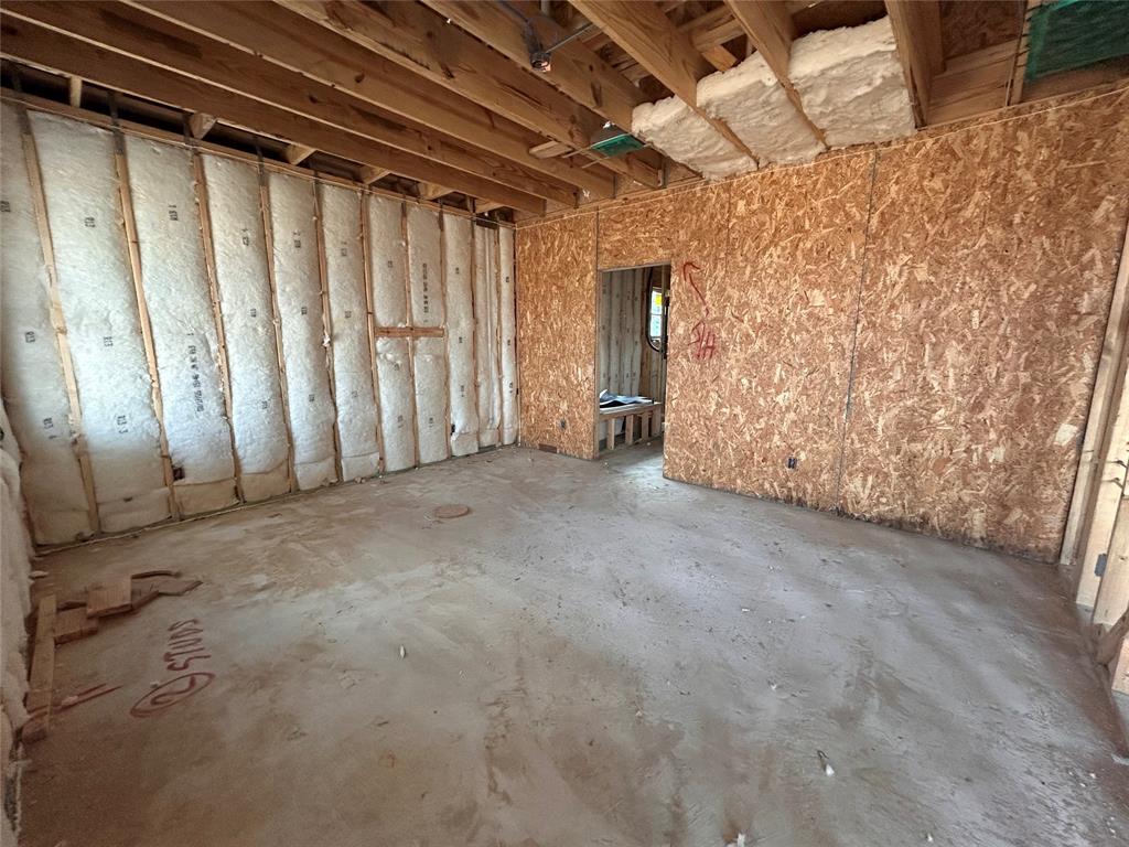 3618 Cardinal Pointe Lane, Angleton, Texas image 6