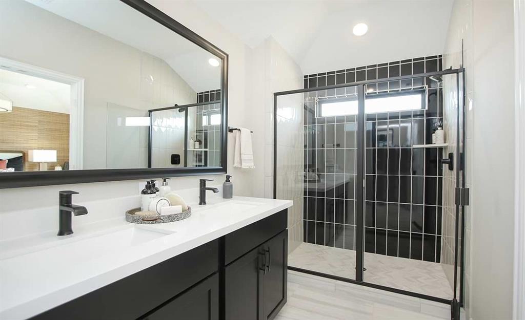 2150 Villa Clara Drive, Friendswood, Texas image 14