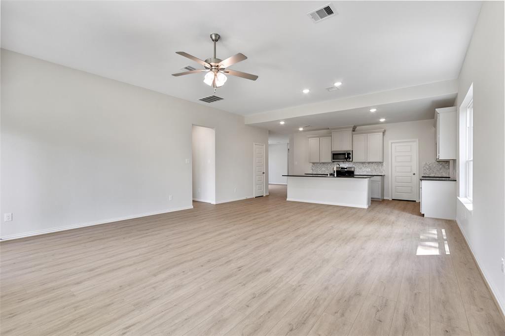 226 Brecon Buff Drive, Willis, Texas image 19