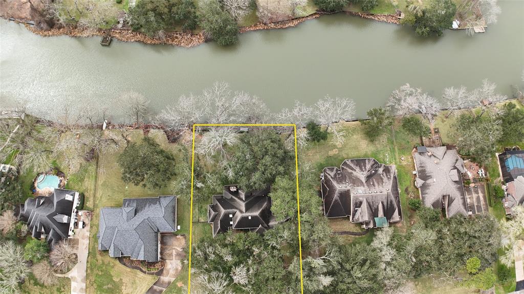 4611 Diamond Springs Drive, Missouri City, Texas image 3