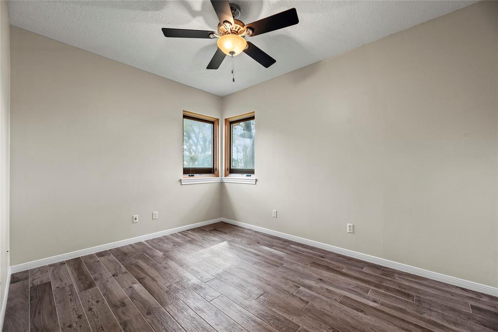4611 Diamond Springs Drive, Missouri City, Texas image 30