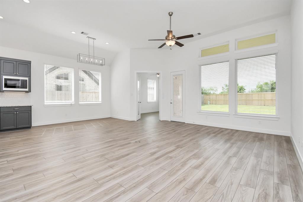 4738 Vaughan Way, Iowa Colony, Texas image 11