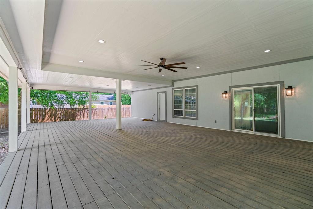 381 County Road 3404, Cleveland, Texas image 27