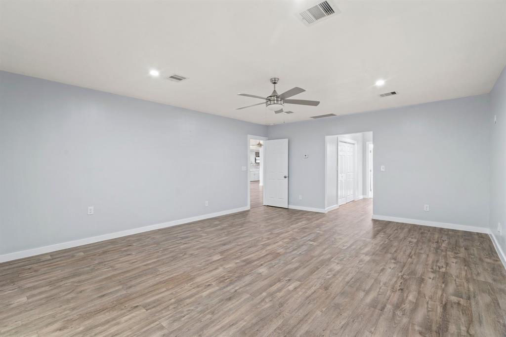 381 County Road 3404, Cleveland, Texas image 20