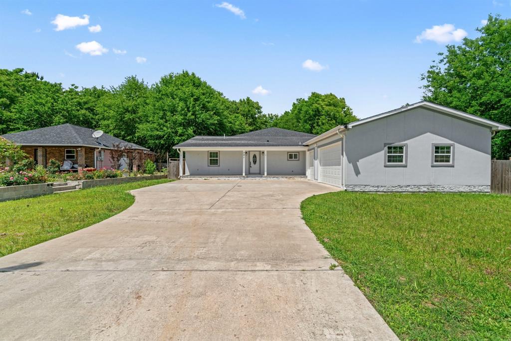 381 County Road 3404, Cleveland, Texas image 2
