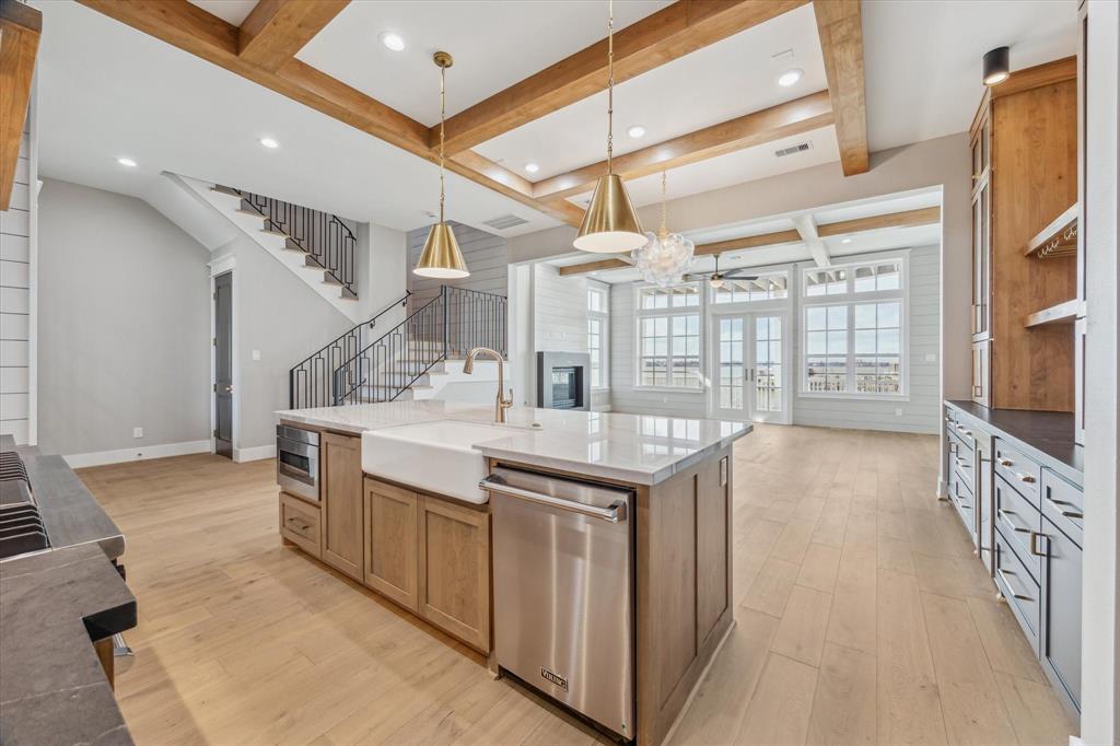 2447 Lakewood Pointe, Seabrook, Texas image 7