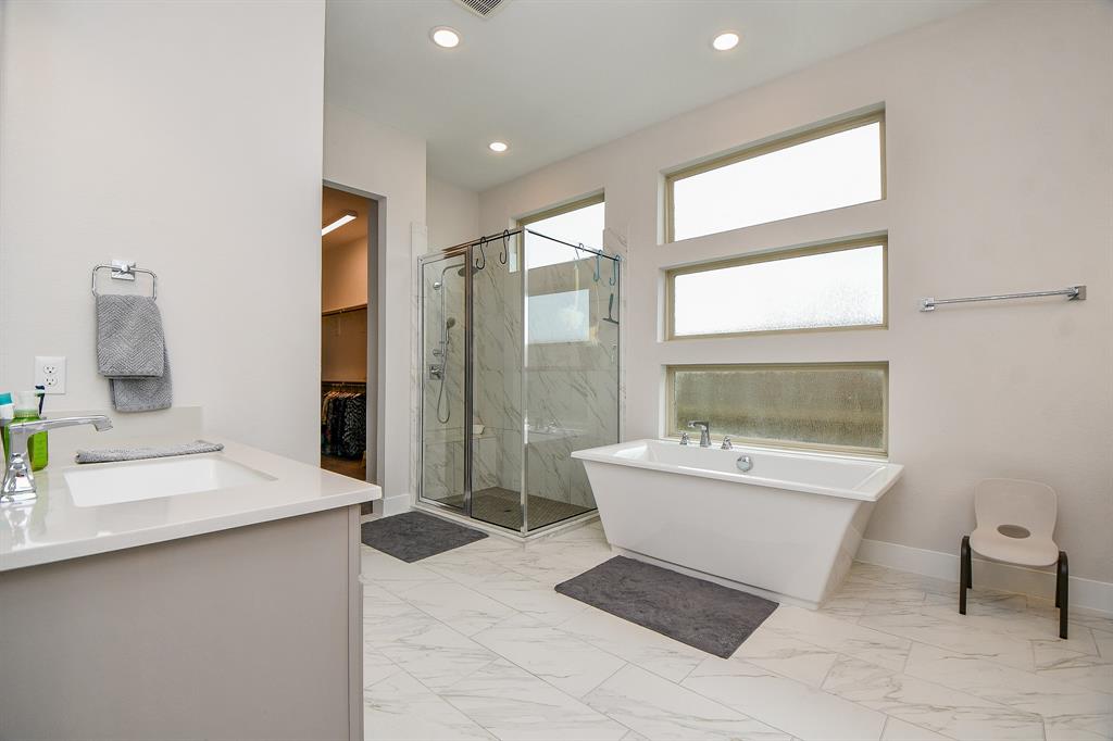 2510 Fountain Cove Lane, Missouri City, Texas image 31