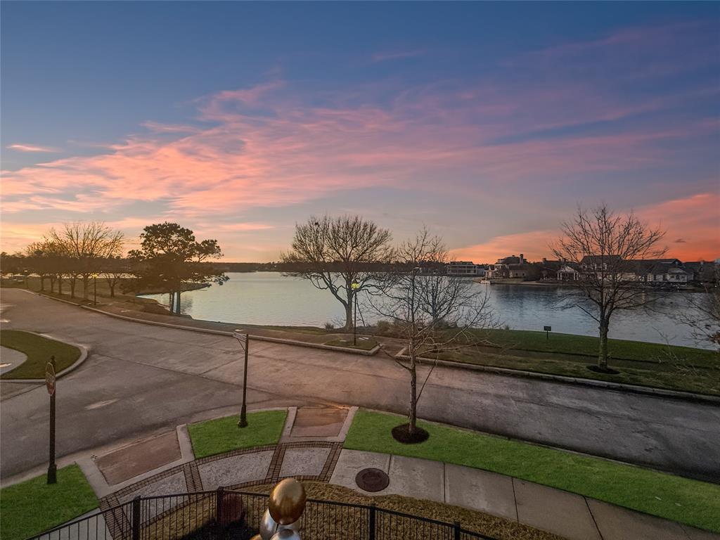 250 Breezy Way, The Woodlands, Texas image 22