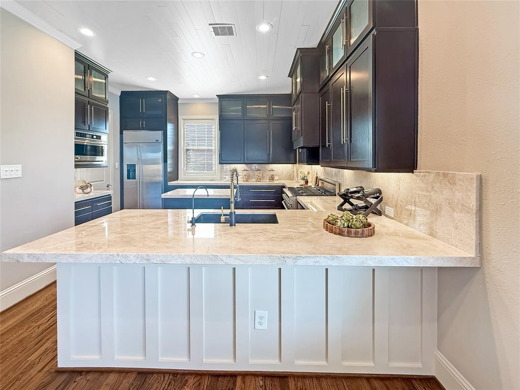 250 Breezy Way, The Woodlands, Texas image 26