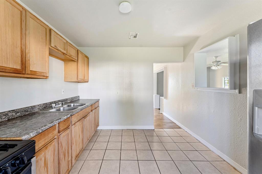 4637 Carmen Street, Houston, Texas image 9