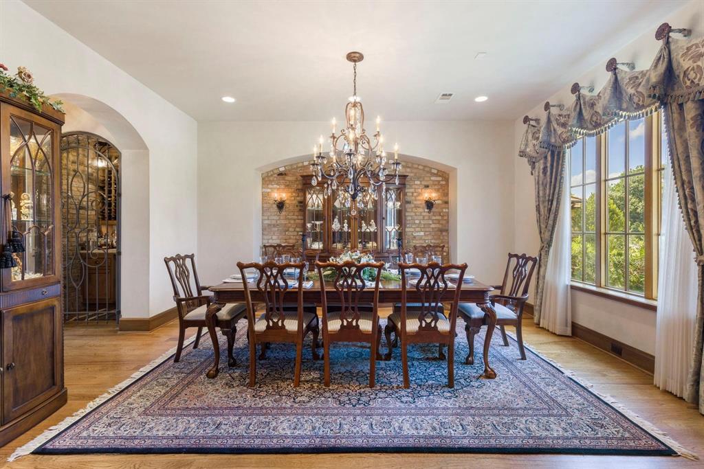 property-search 4 139 Club Creek Drive