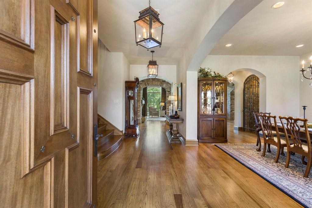 property-search 3 139 Club Creek Drive