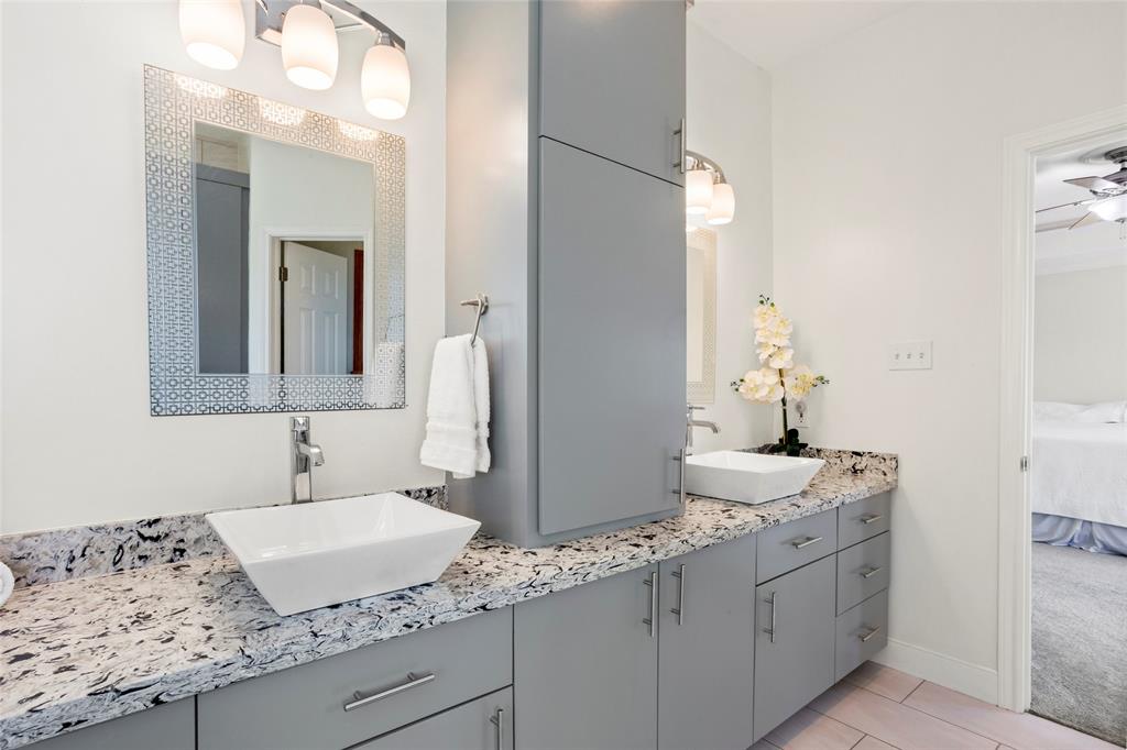 130 Lago Circle Drive, Santa Fe, Texas image 23