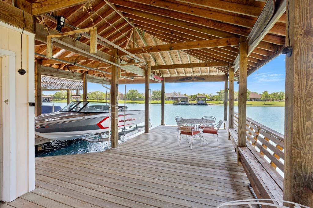 130 Lago Circle Drive, Santa Fe, Texas image 42