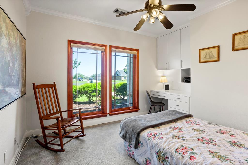 130 Lago Circle Drive, Santa Fe, Texas image 24