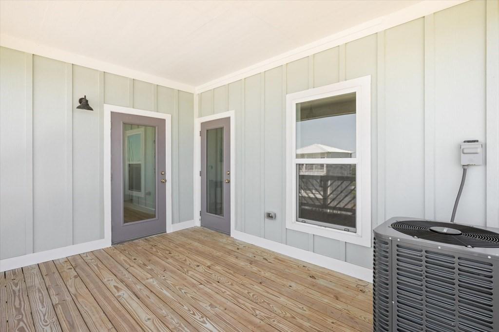 520 Annabelle Drive, Gilchrist, Texas image 33