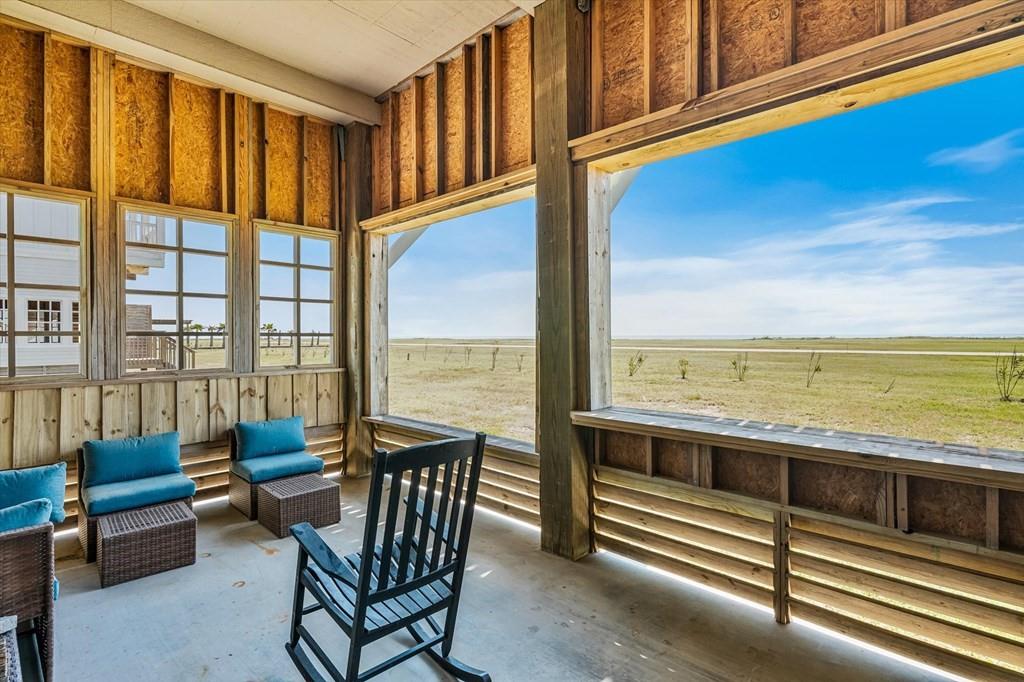 520 Annabelle Drive, Gilchrist, Texas image 48