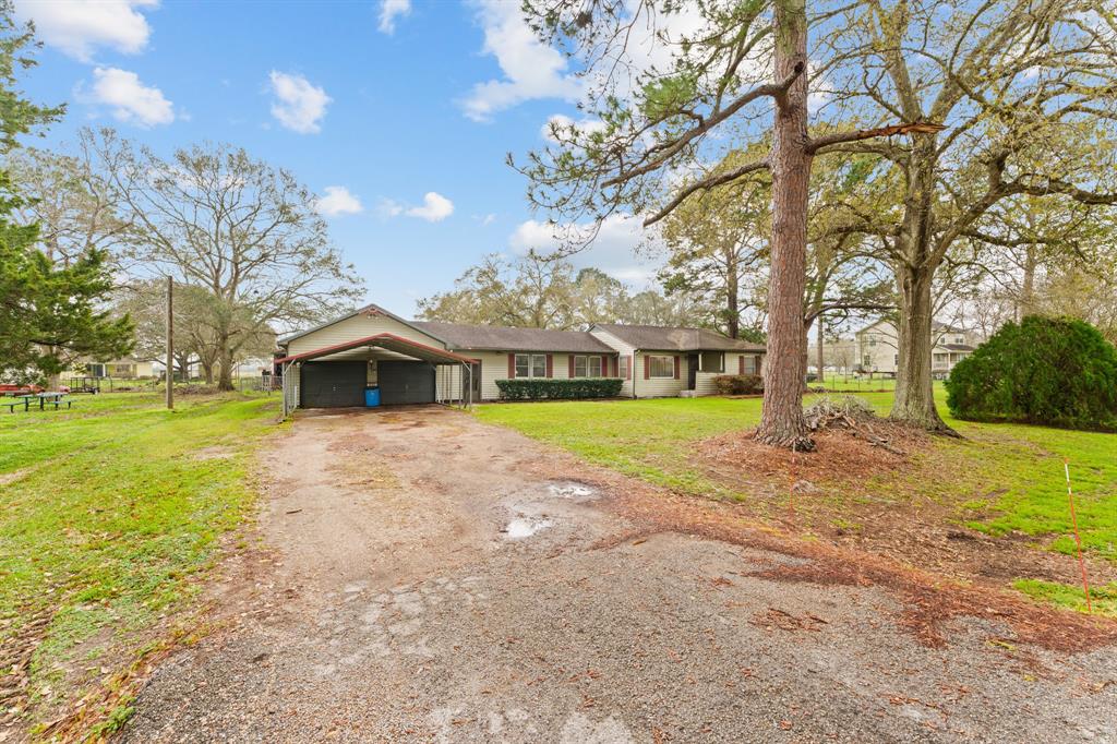 12739 Roesler Road, Needville, Texas image 4